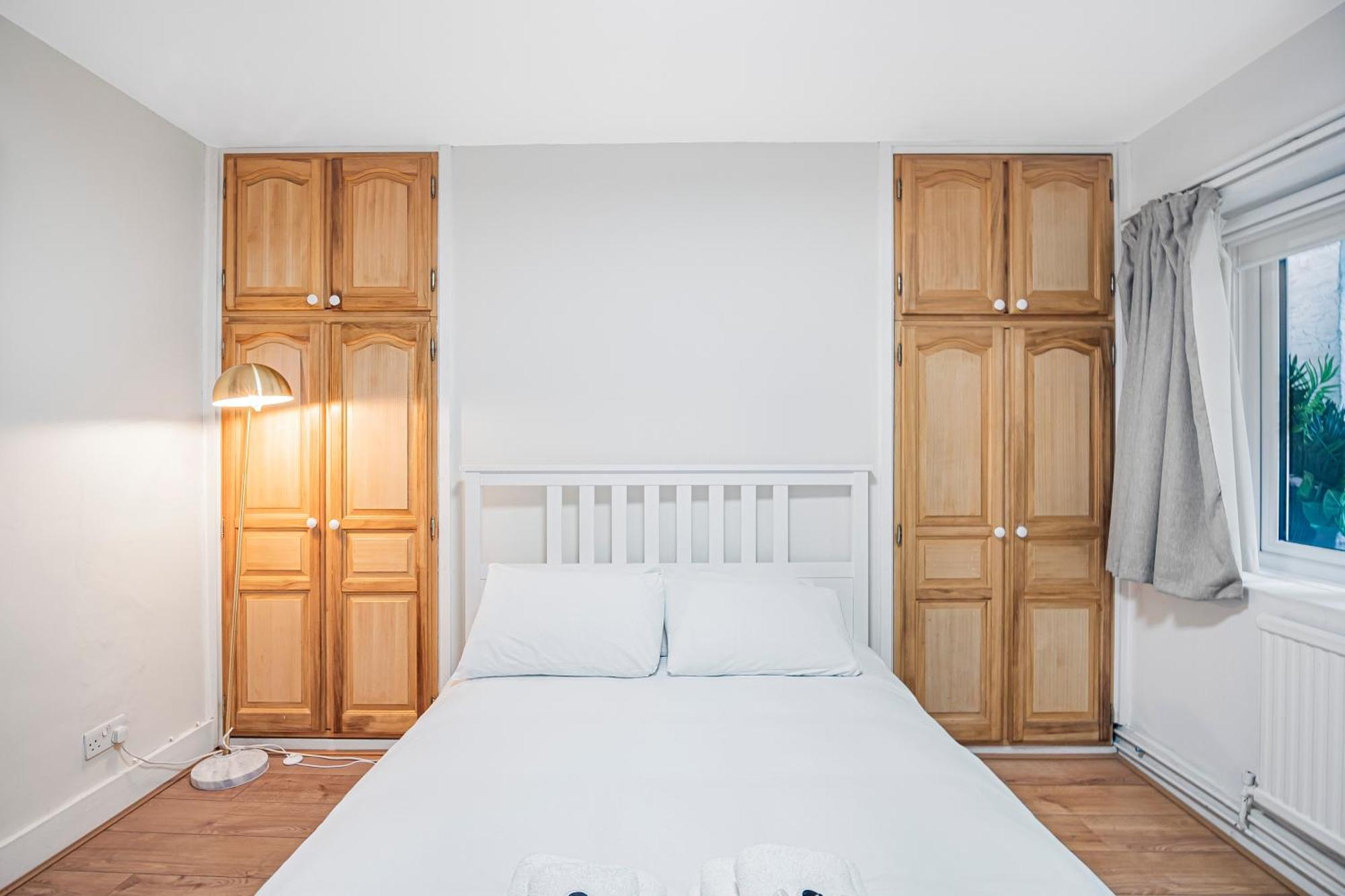 Pass The Keys Private Garden Apartment By Tulse Hill Station Лондон Экстерьер фото